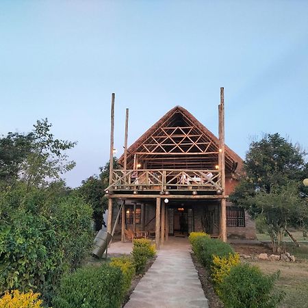 Engiri Game Lodge And Campsite Katunguru Extérieur photo