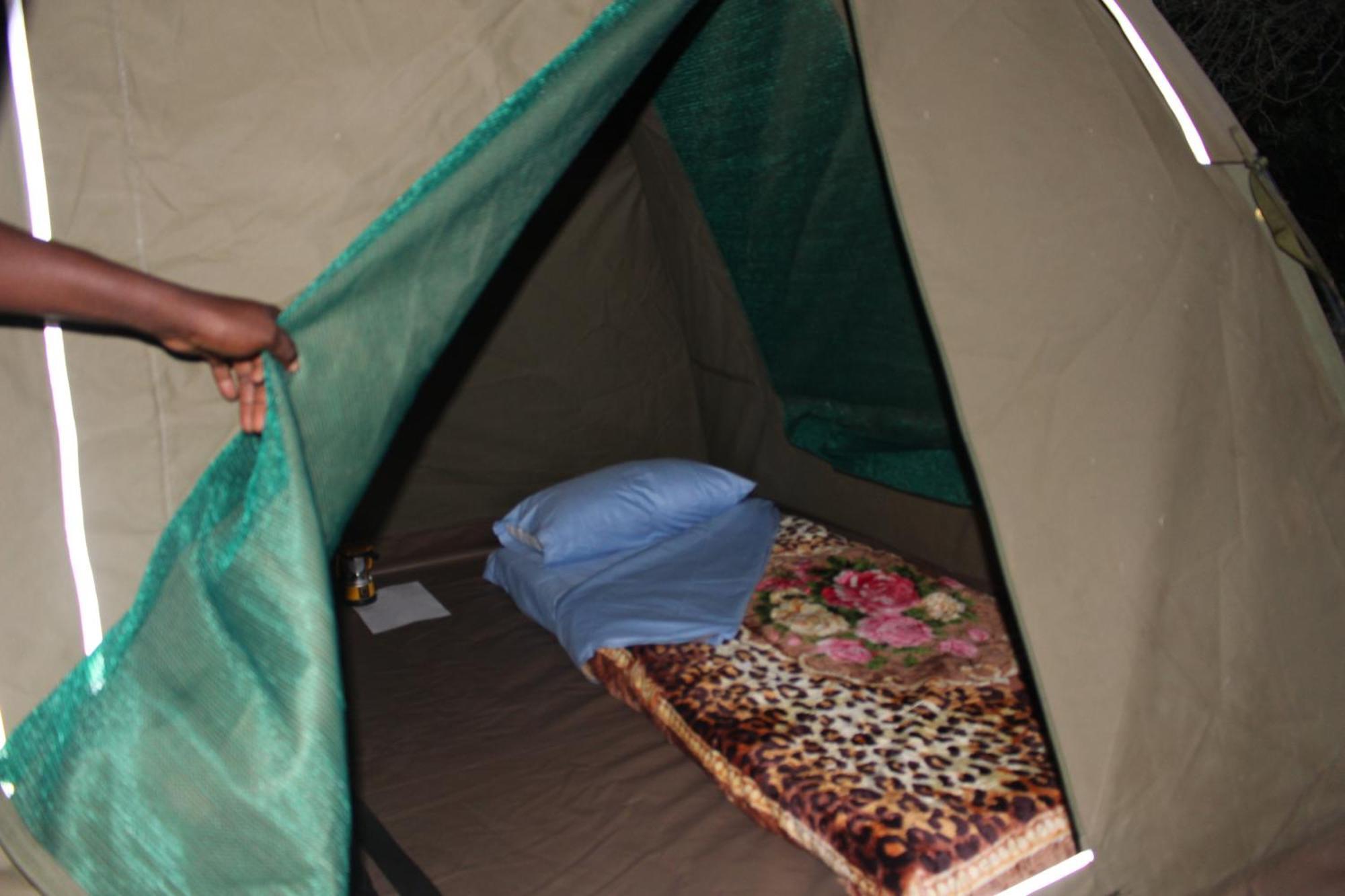 Engiri Game Lodge And Campsite Katunguru Extérieur photo