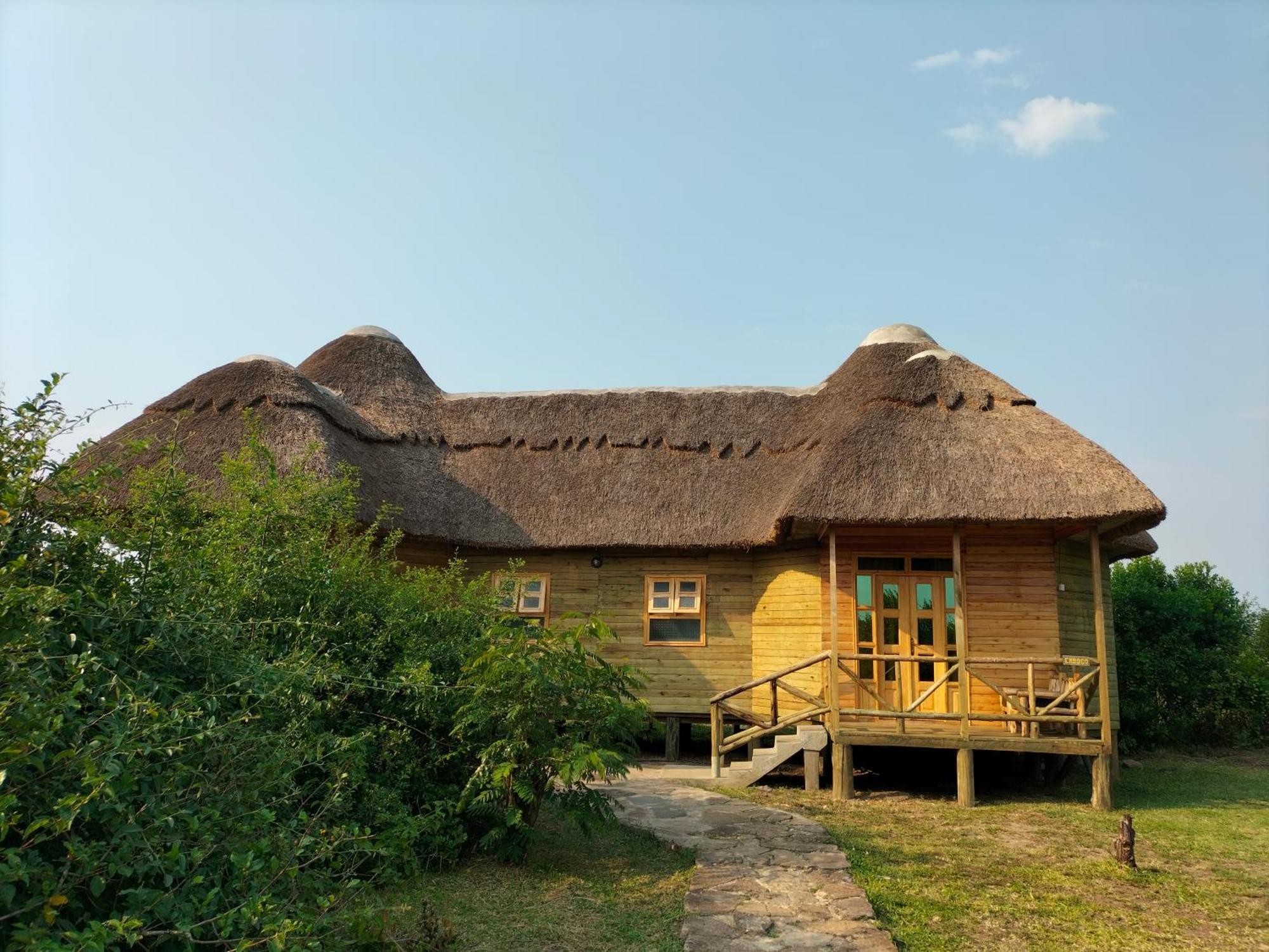 Engiri Game Lodge And Campsite Katunguru Extérieur photo