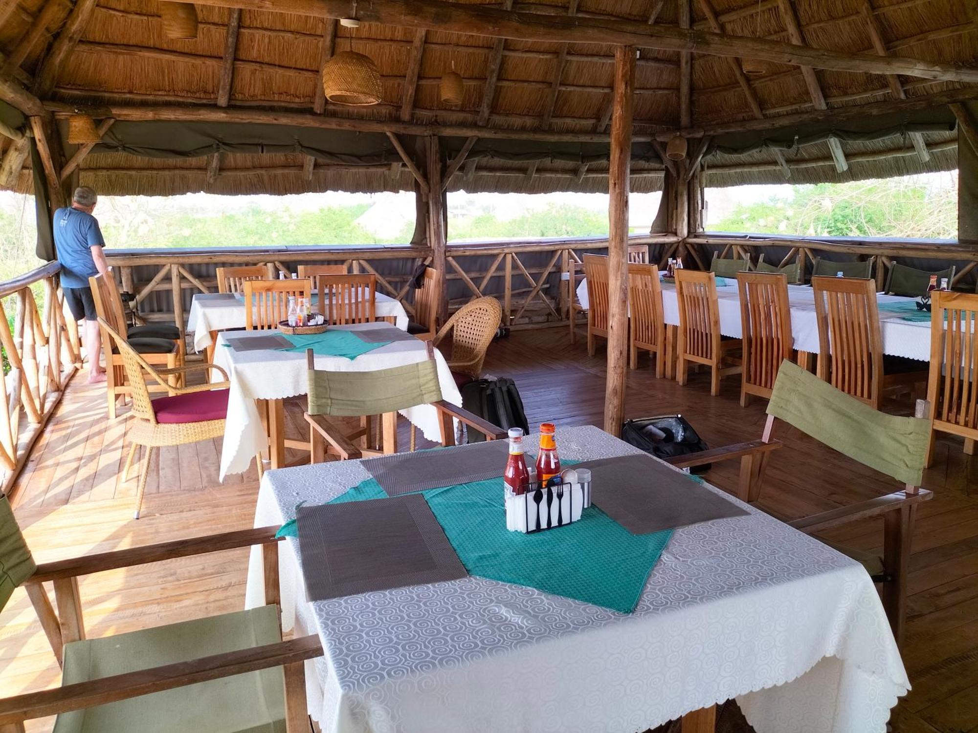 Engiri Game Lodge And Campsite Katunguru Extérieur photo